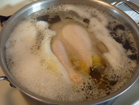 How Long To Boil Whole Chicken For Soup